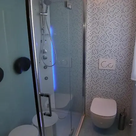 ベッド・アンド・ブレックファスト Trotter ミーラ